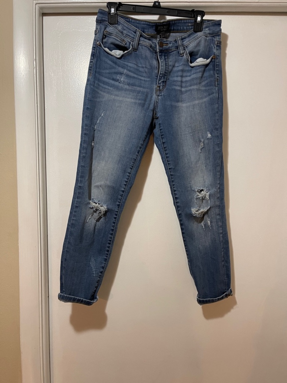 Judy Blue Light-Mid Blue Distressed Ankle Jeans 13/31 - Picture 2 of 5